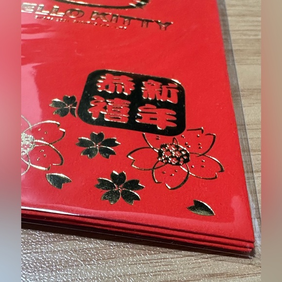 Hello Kitty Sanrio set of 5 red envelopes - Picture 3 of 5